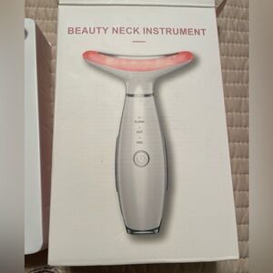 Silver Beauty Neck Instrument with Red Light